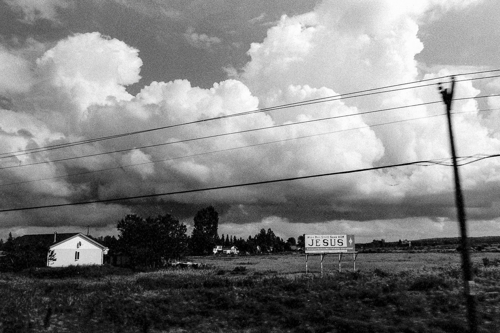 Authenticated collectible photographs